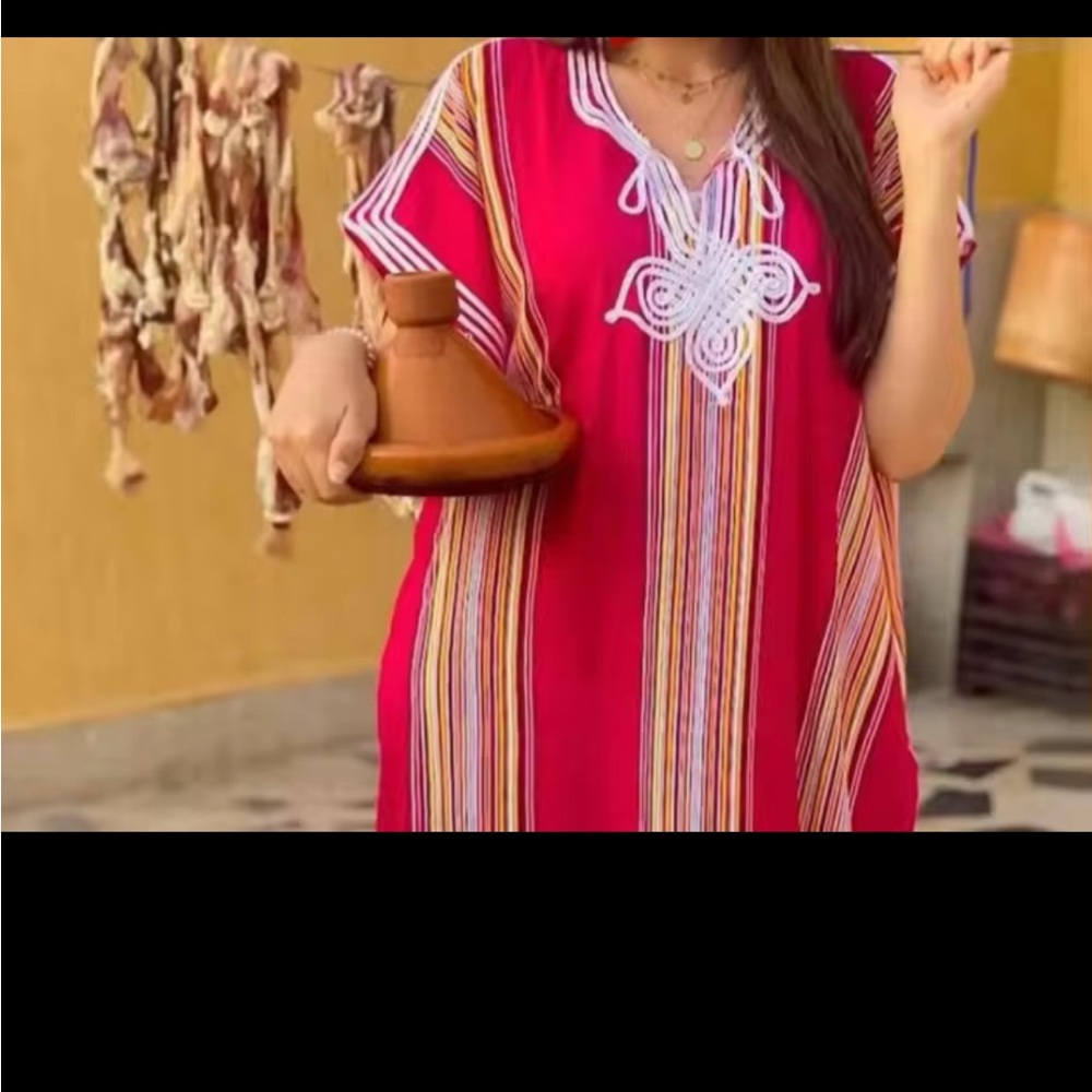 Elegant Red Striped Kaftan Dress